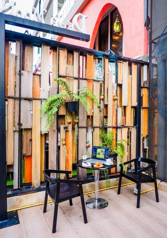 De Ja Moon Hostel 清邁 外观 照片