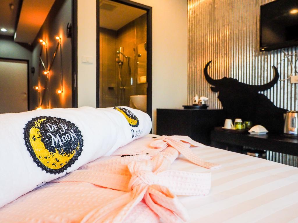De Ja Moon Hostel 清邁 外观 照片