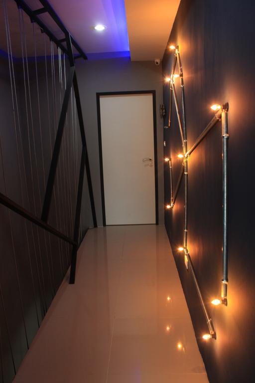 De Ja Moon Hostel 清邁 外观 照片