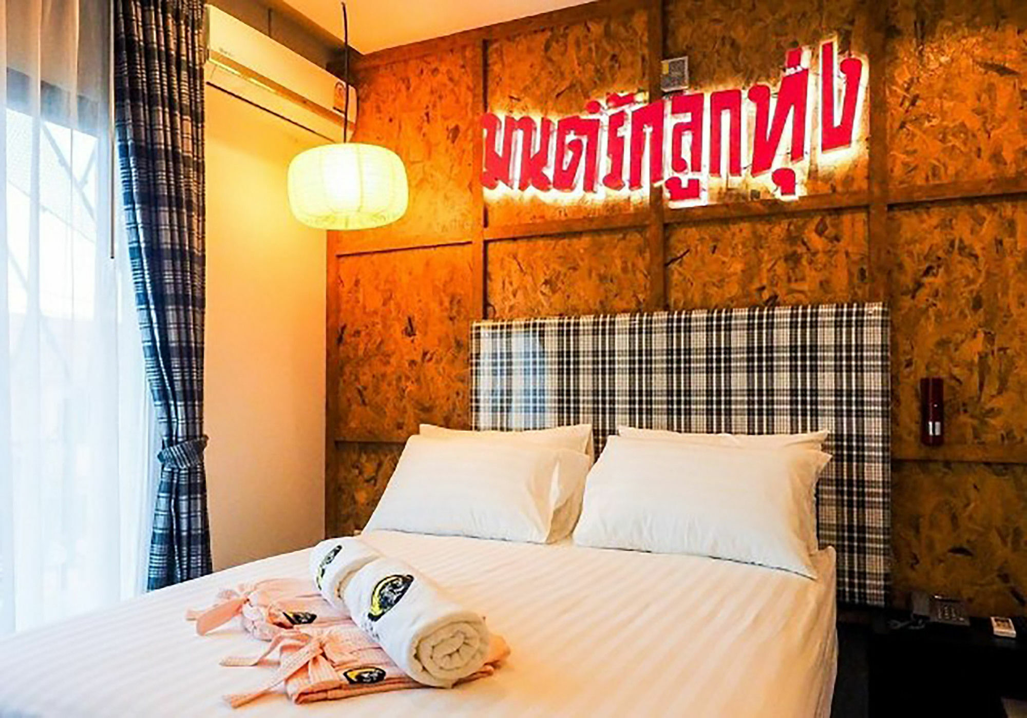 De Ja Moon Hostel 清邁 外观 照片